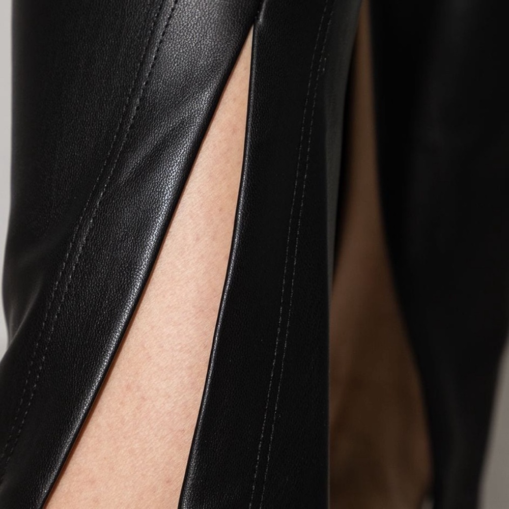 BNWT Allix NYC Carlisle vegan black leather pants/trouser. - Picture 5 of 9
